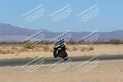 media/Apr-15-2022-Apex Assassins (Fri) [[9fb2e50610]]/Trackday Level 1/Session 2/Speed Shots/